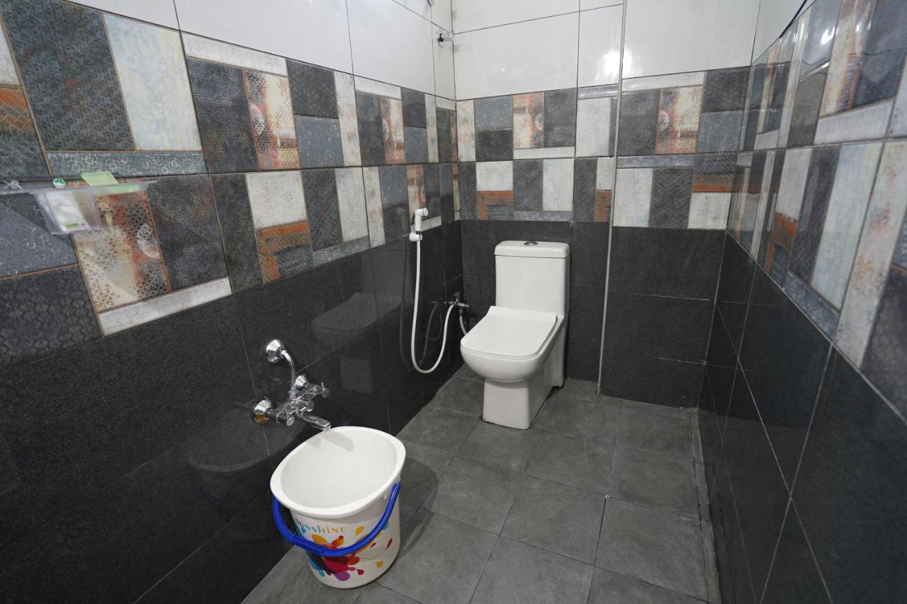 Mahasri Studio Apartments- Brand New Fully Furnished Air Conditioned Studio Apartments Τιρουπάτι Εξωτερικό φωτογραφία